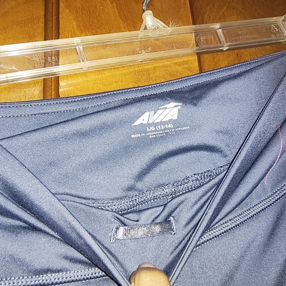 Athletic Set - Picture 9 of 16